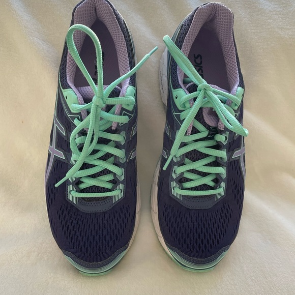 ASICS GT- 1000 4 - Picture 2 of 5